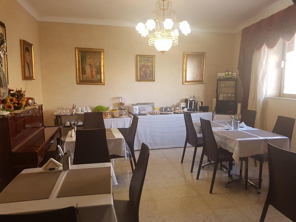 D'Ambrogio Guest House Rabat Esterno foto
