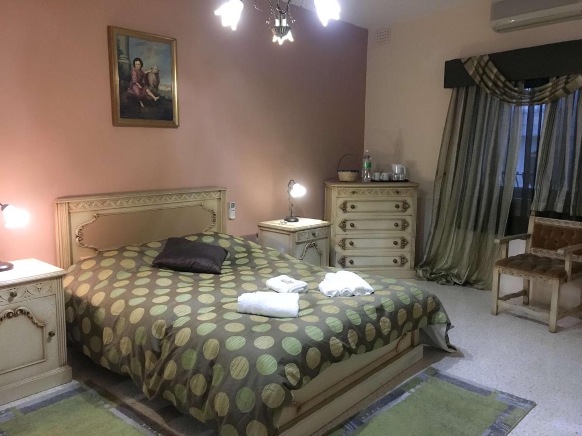 D'Ambrogio Guest House Rabat Esterno foto